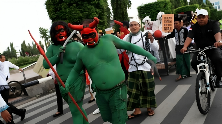 Benarkah Setan Dibelenggu Selama Bulan Ramadan?