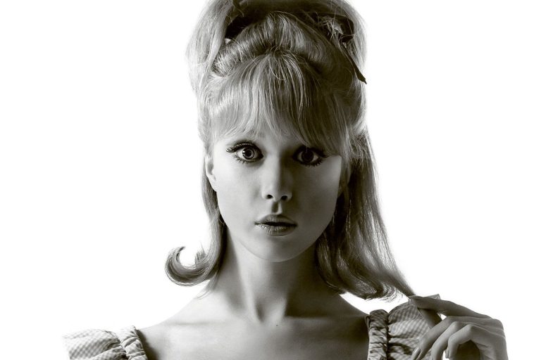 Kisah Pattie Boyd Menggaet Dua Gitaris Legendaris Dunia